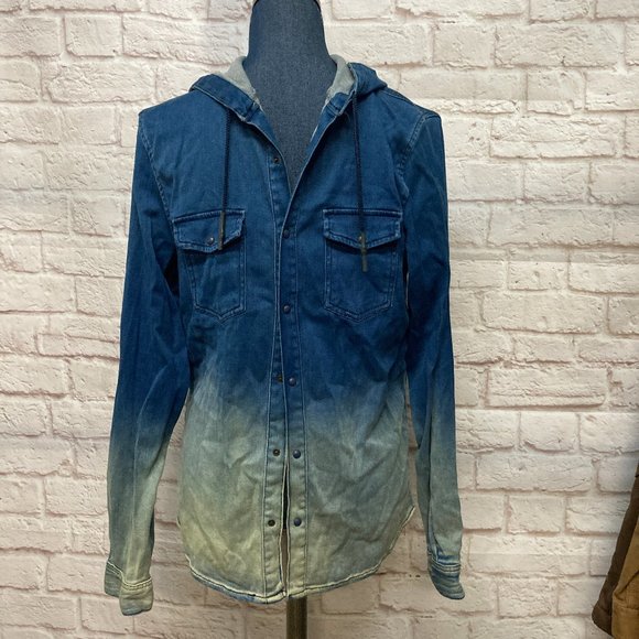 Zara Man Soft Denim Snap Blue Hoodie Shirt Size Medium w/Pockets - Picture 1 of 6